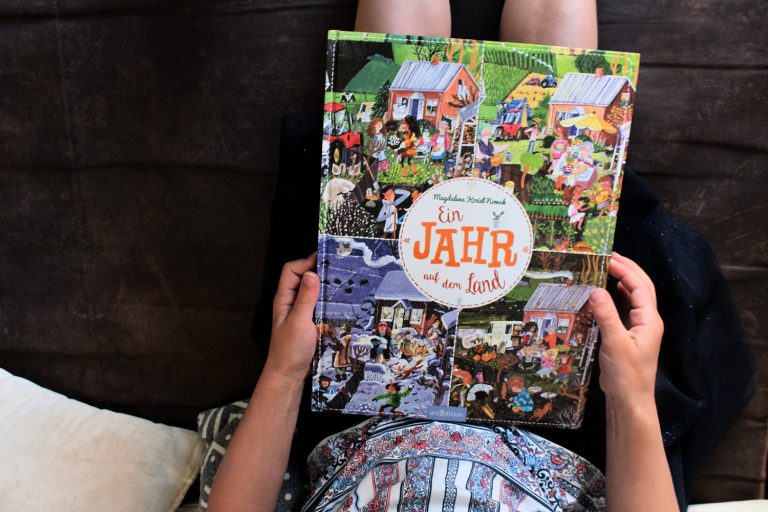 Buchvorstellung | Ein Jahr auf dem Land – ein Wimmelbuch für Groß und Klein