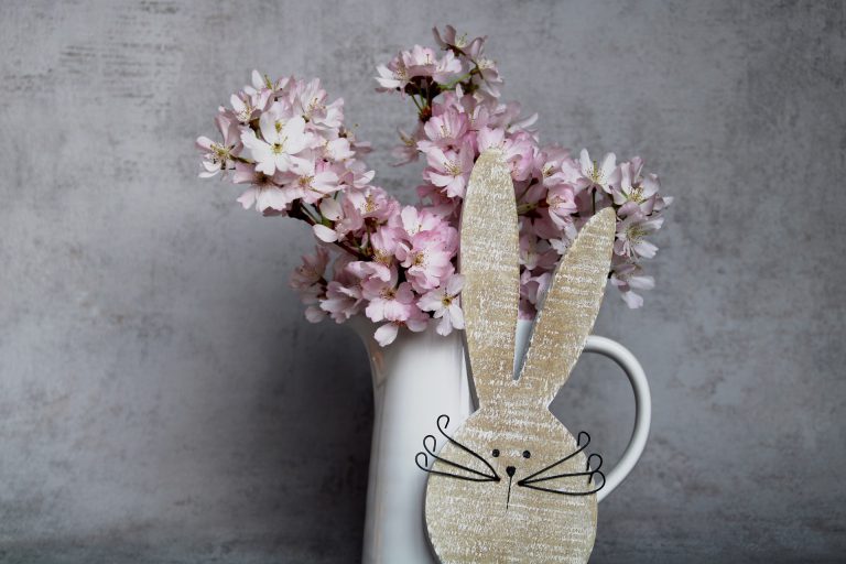 Wir wünschen euch FROHE OSTERN!