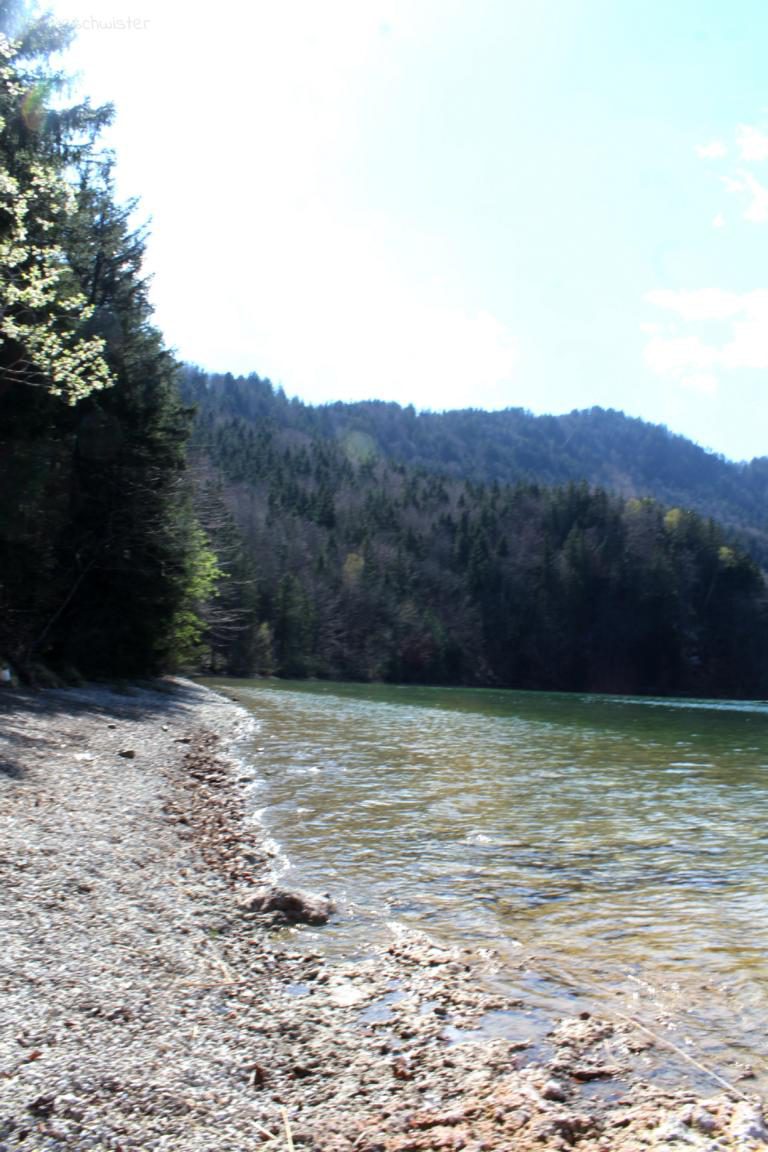 Der Weissensee bei Füssen im Allgäu