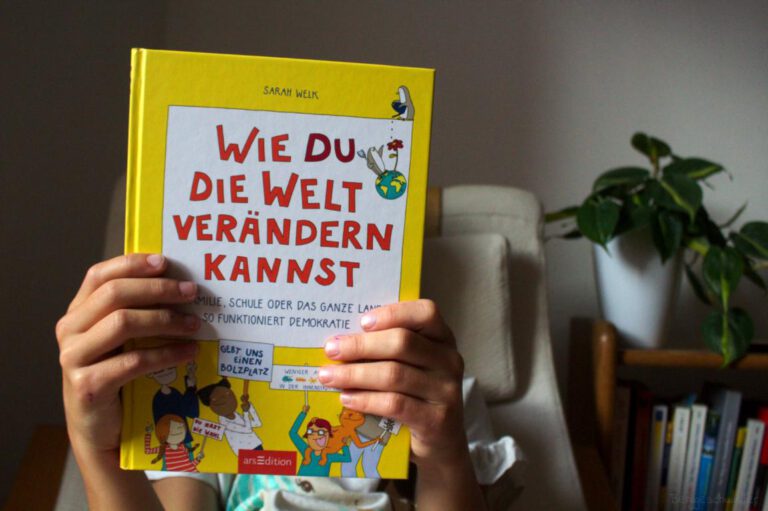 Wie du die Welt verändern kannst – ein Buch über Demokratie für Kinder